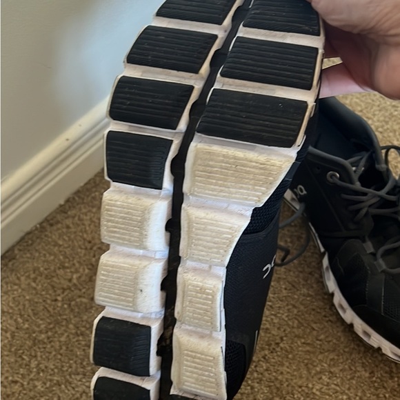 On Cloud 5 Running Shoes - Picture 3 of 3